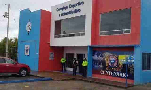 La dirigencia de Centro Deportivo Olmedo busca evitar el remate de su complejo prevista para el 22 de enero del 2024 por el IESS.