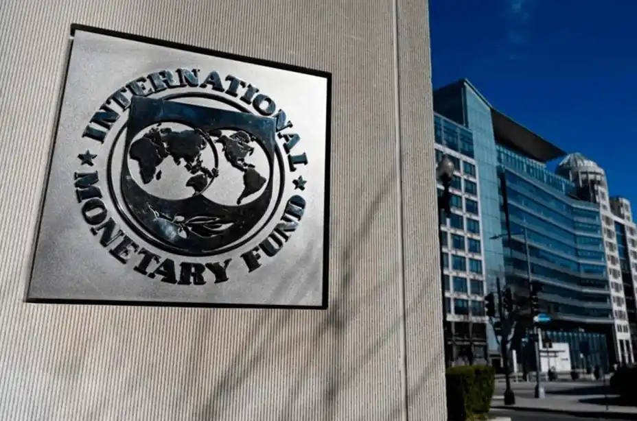 FMI aprobó nuevo prestamo de USD 500 millones para Ecuador