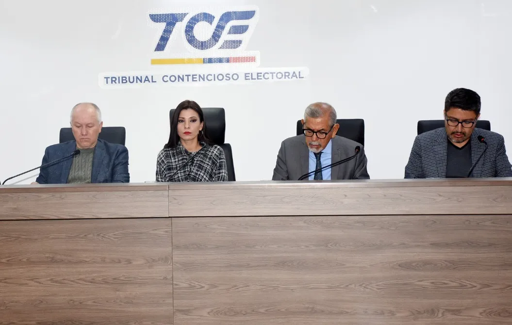 TCE negó el pedido de remoción de los 7 concejales de Riobamba