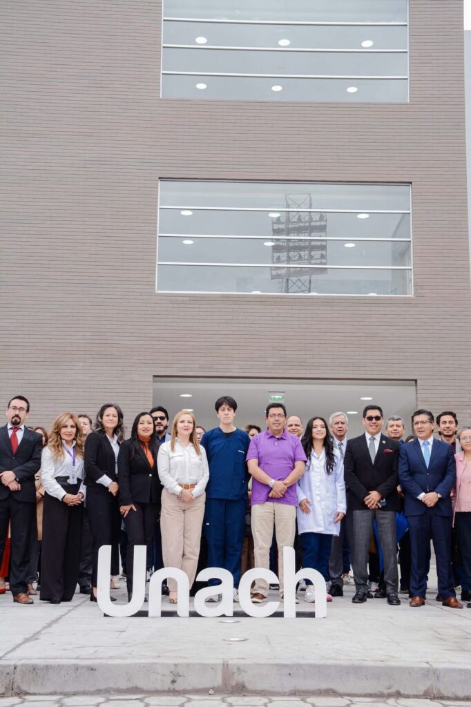 Unach estrena edificio para prácticas y atención odontológica