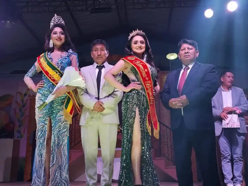 Reina del Festival de la Manzana elegida en Bayushig, Penipe