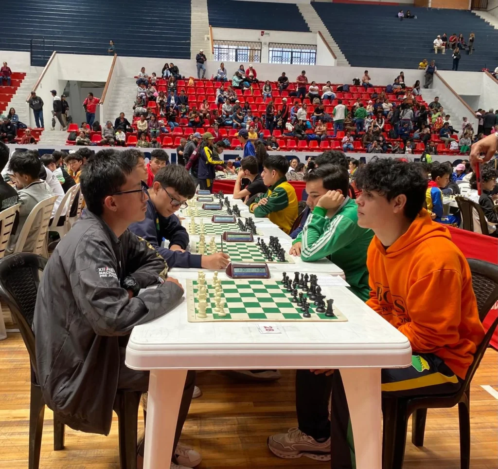 Chimborazo recibe el torneo nacional de Ajedrez 'Ecuador 2025'.