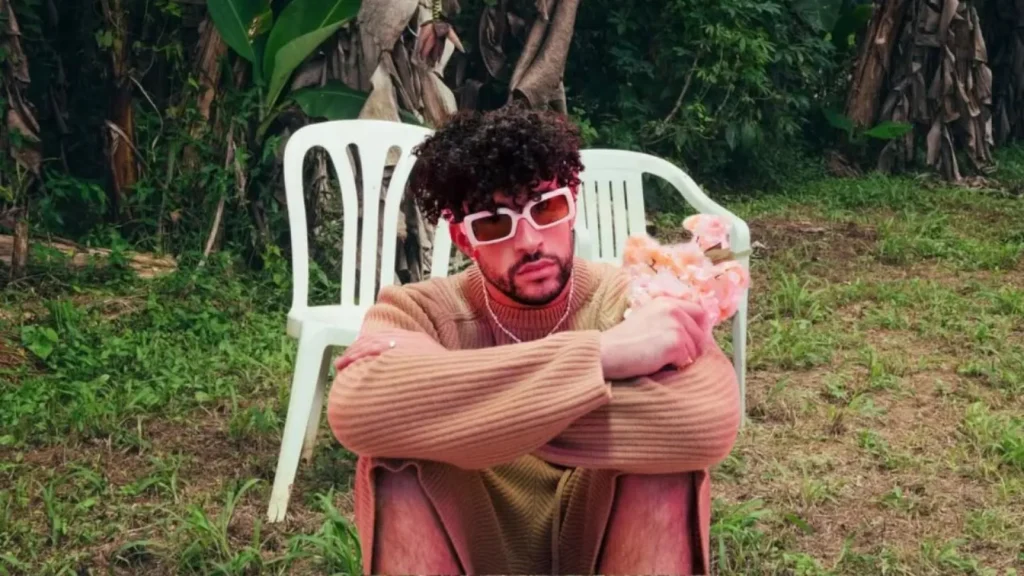 Bad Bunny anuncia su gira musical 2025 ‘Debí Tirar Más Fotos’