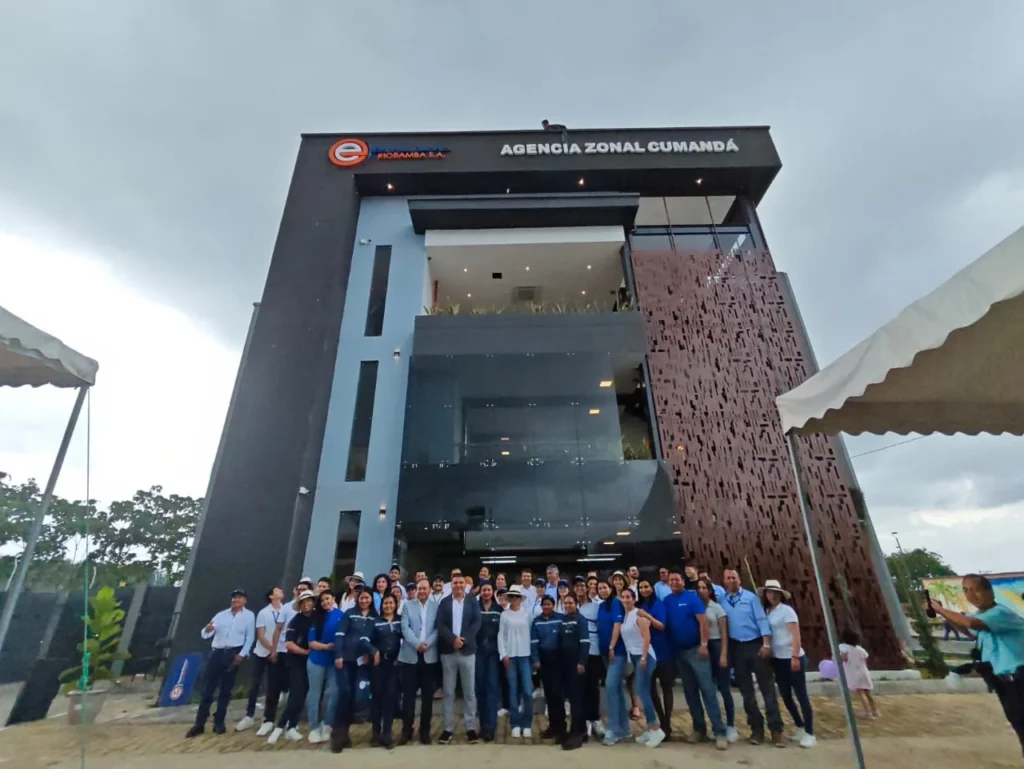 EERSA inaugura nueva agencia en Cumandá para iniciar con otras actividades como la subestación.