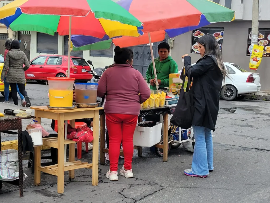 La poca presencia de gente hijo que las ventas no sean buenas en la mañana
