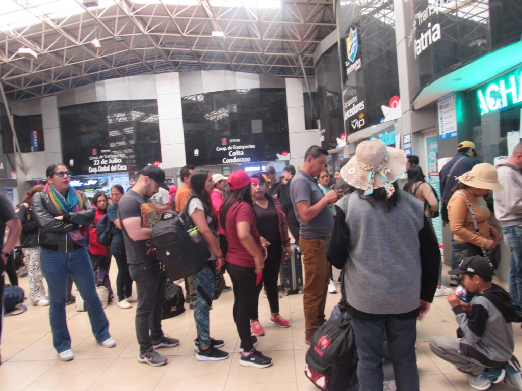 Terminal Terrestre Riobamba: operativo con ANT, Policía y ACT