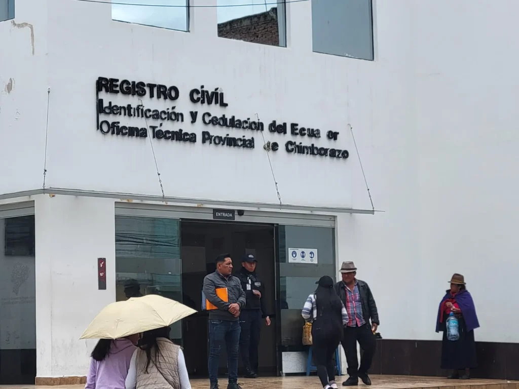 Oficina de Registro Civil en la ciudad de Riobamba