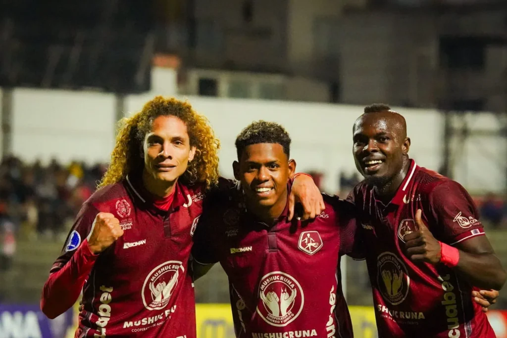 Mushuc Runa vs Unión: Triunfo y paso perfecto del 'Ponchito'.
