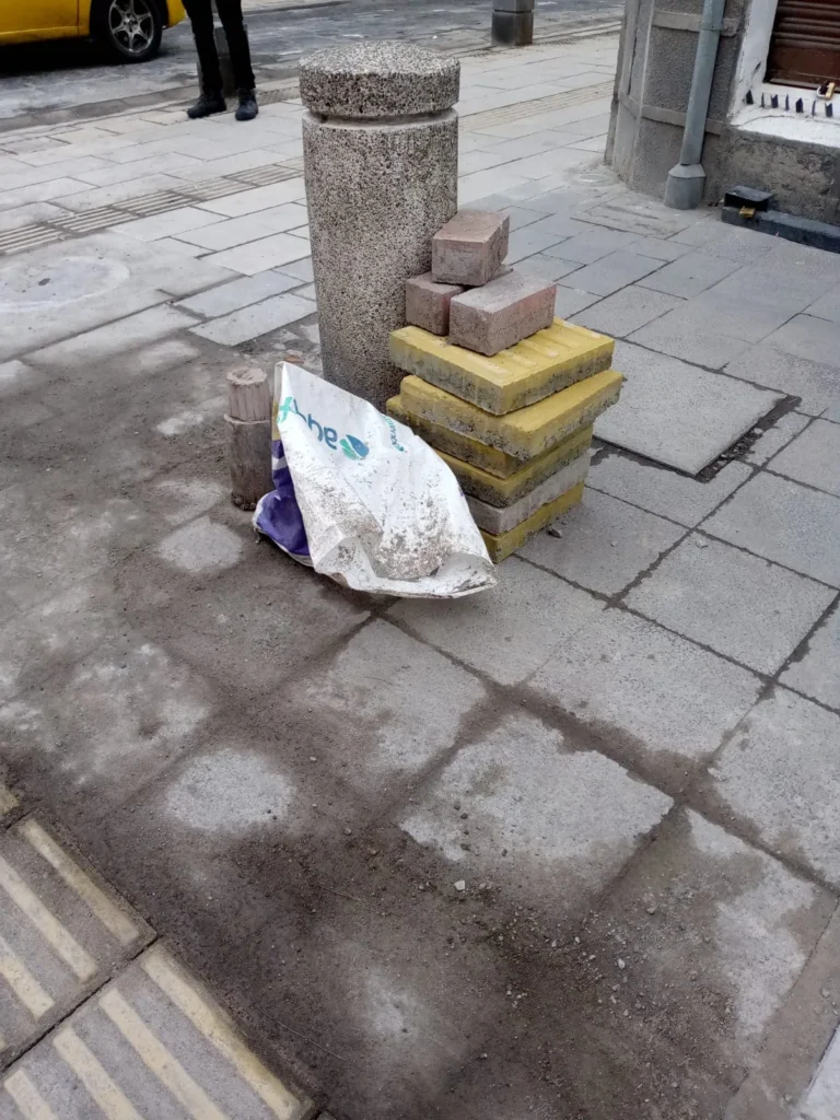Obra Pasaje Padre Salcedo inconclusa y sin entregar.