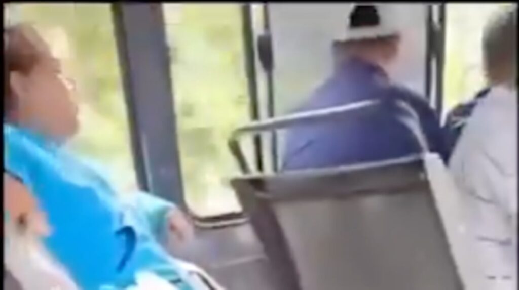 Pelea de dos mujeres en Ventanas