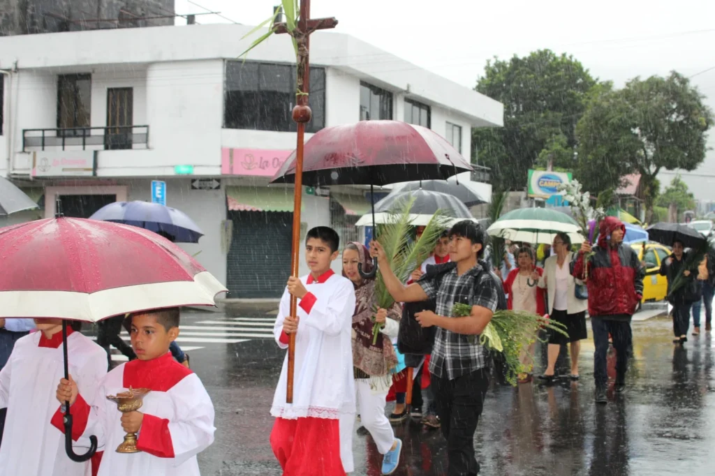 Domingo de ramos en el cantón Morona
