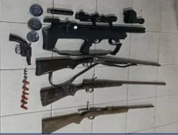 Policía incauta armas y evidencia en Caluma, Bolívar