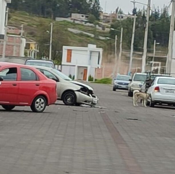 Accidente de tránsito en el sector de las mallas del Cuartel