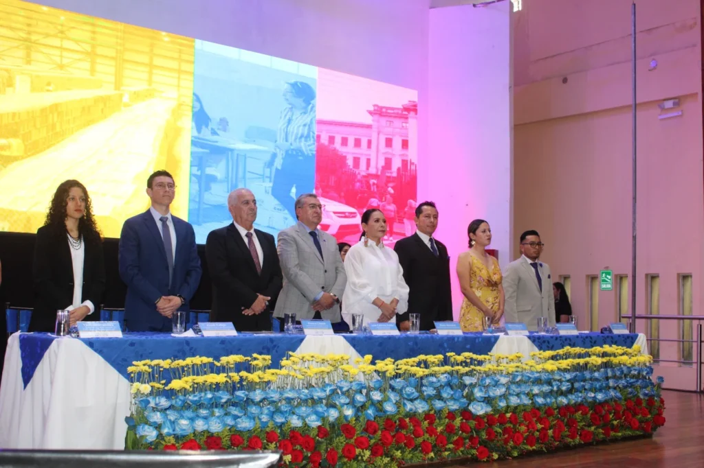 En Morona Santiago, dan de credenciales a asambleístas electos