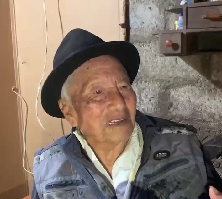 Investigan presunto maltrato y abandono de adulto mayor