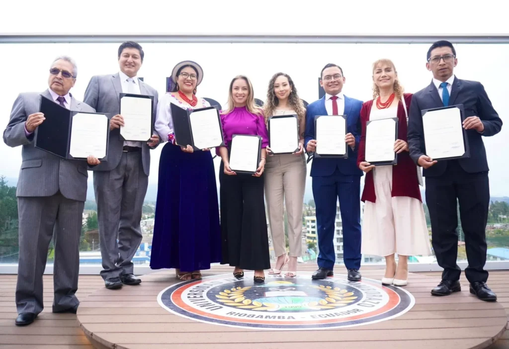 Asambleístas principales y alternos electos en Chimborazo.