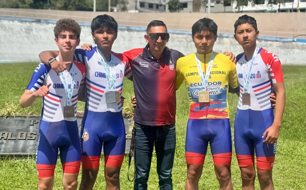 Chimborazo consigue varias medallas en Nacional de Ciclismo.