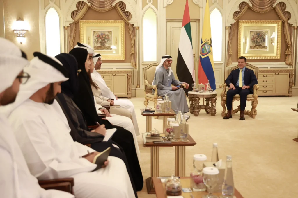 Ecuador tendría acuerdo comercial con los Emiratos.