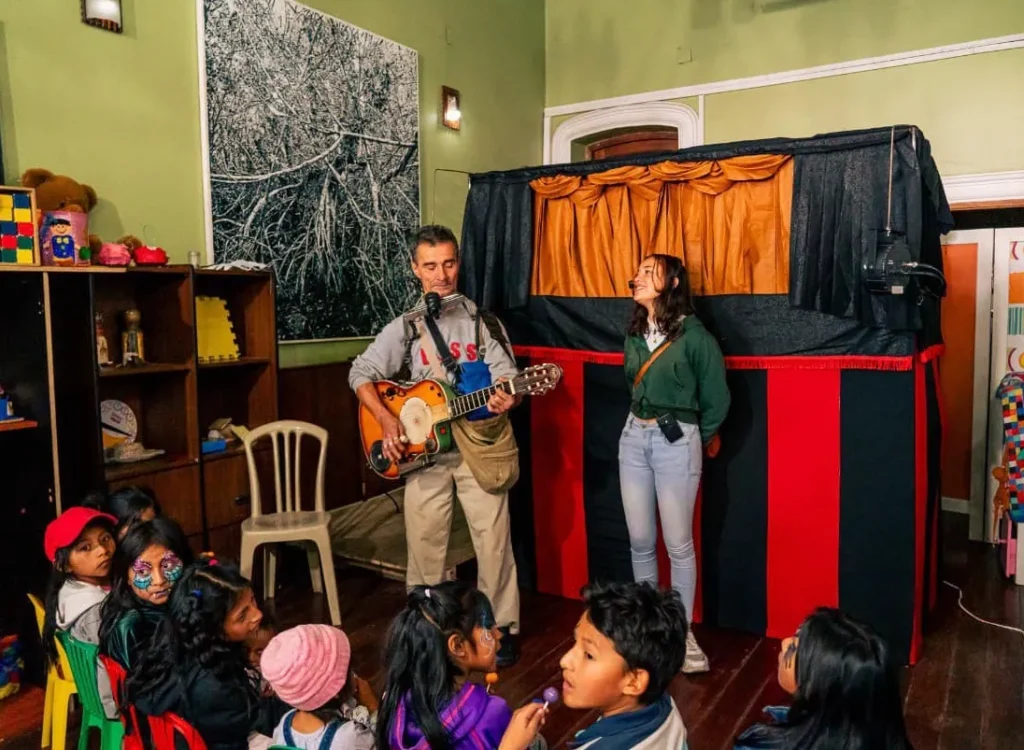 Wawatecas en Riobamba: servicios y comida gratis a niños