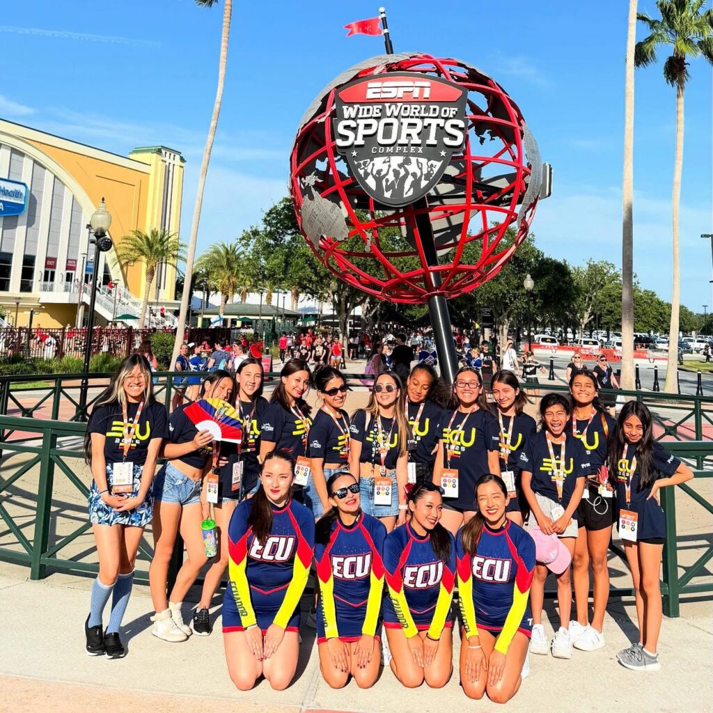 Team “Barracuda” vicecampeón en Cheerleading.
