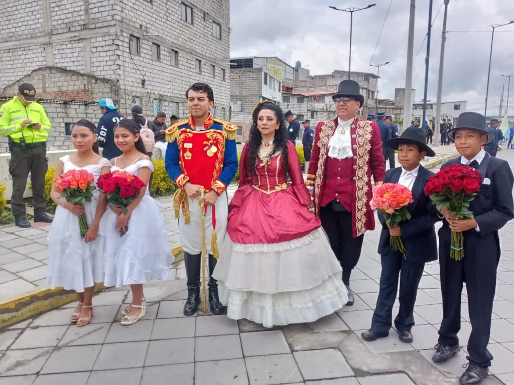 2 de mayo: Desfile cívico por día de la hospitalidad latacungueña.